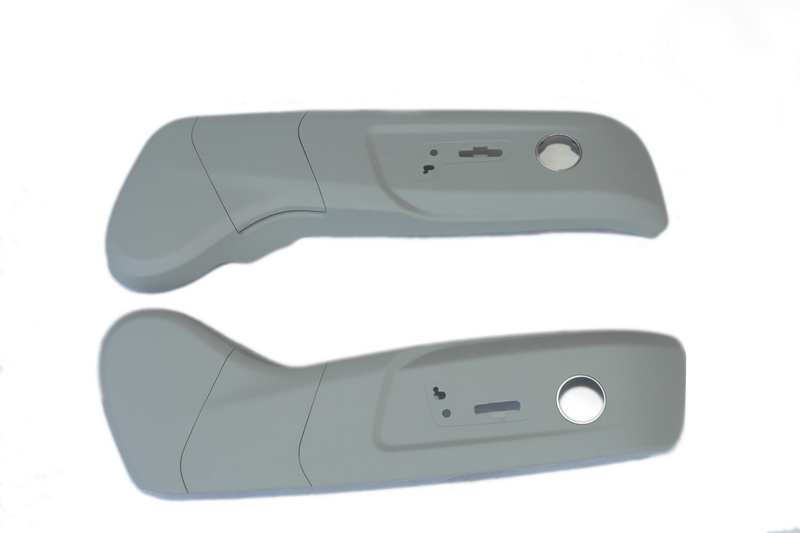 瑞風(fēng)—A60前座椅外側(cè)旁飾板